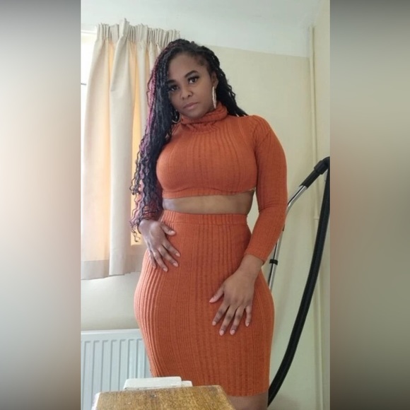 knit sweater top & skirt - Picture 16 of 16